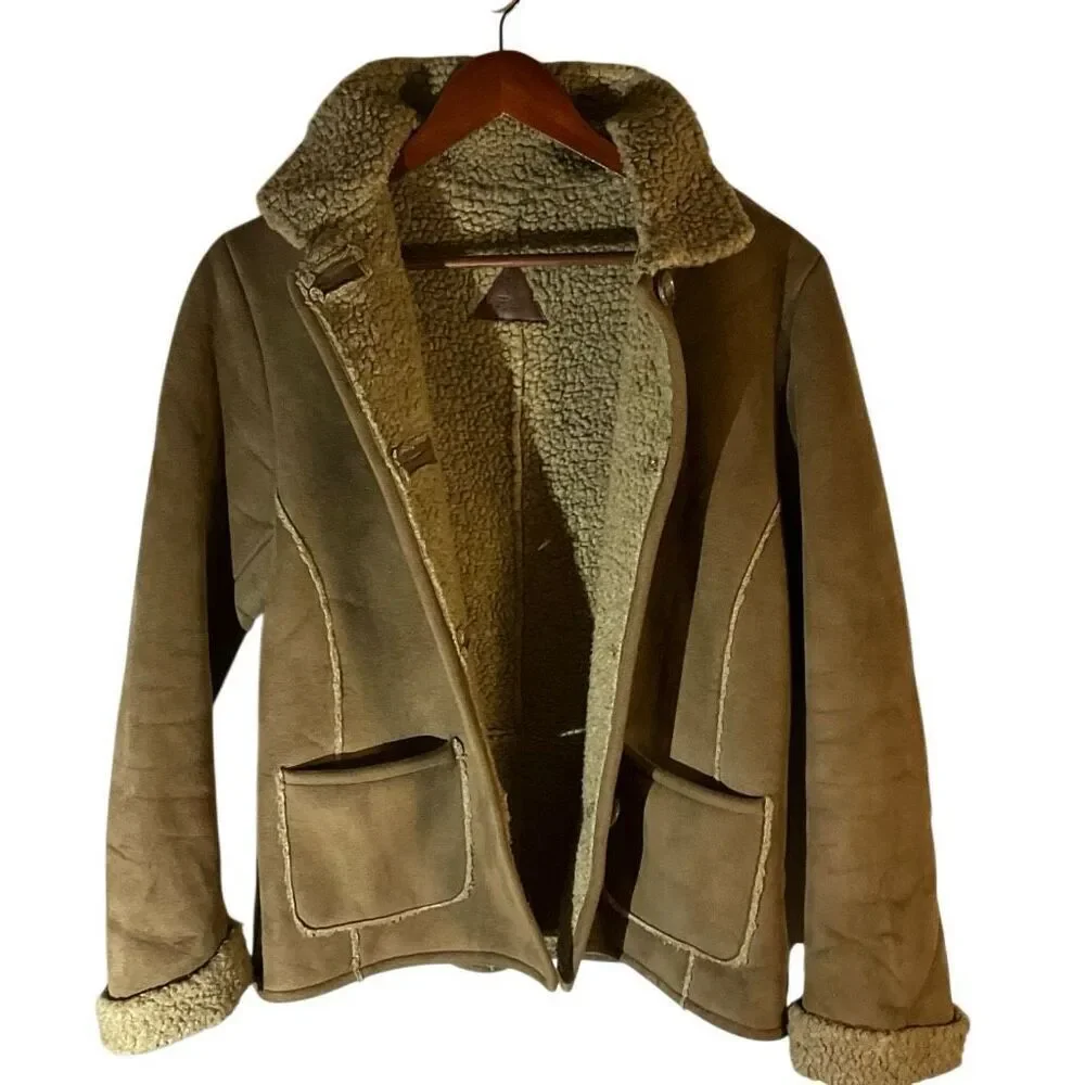 Fjall Sherpa Jacket, Small. Brown Pockets. Faux Suede, Shearling. Thick and warm